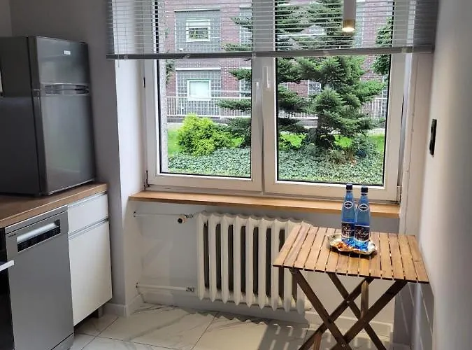 Apertament Jowisz * זברזה